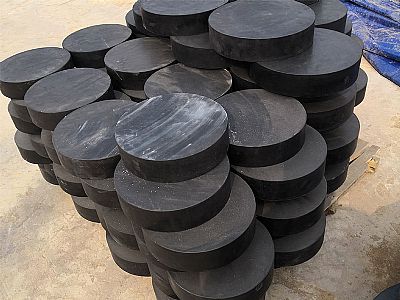 马边县板式橡胶支座由若干层橡胶片与薄钢板经加压硫化